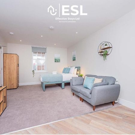 Studio 2, Second Floor Town Centre Apartment Shrewsbury Dış mekan fotoğraf